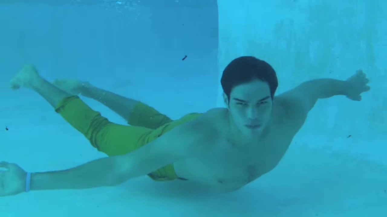 Modeling barefaced and barechest underwater