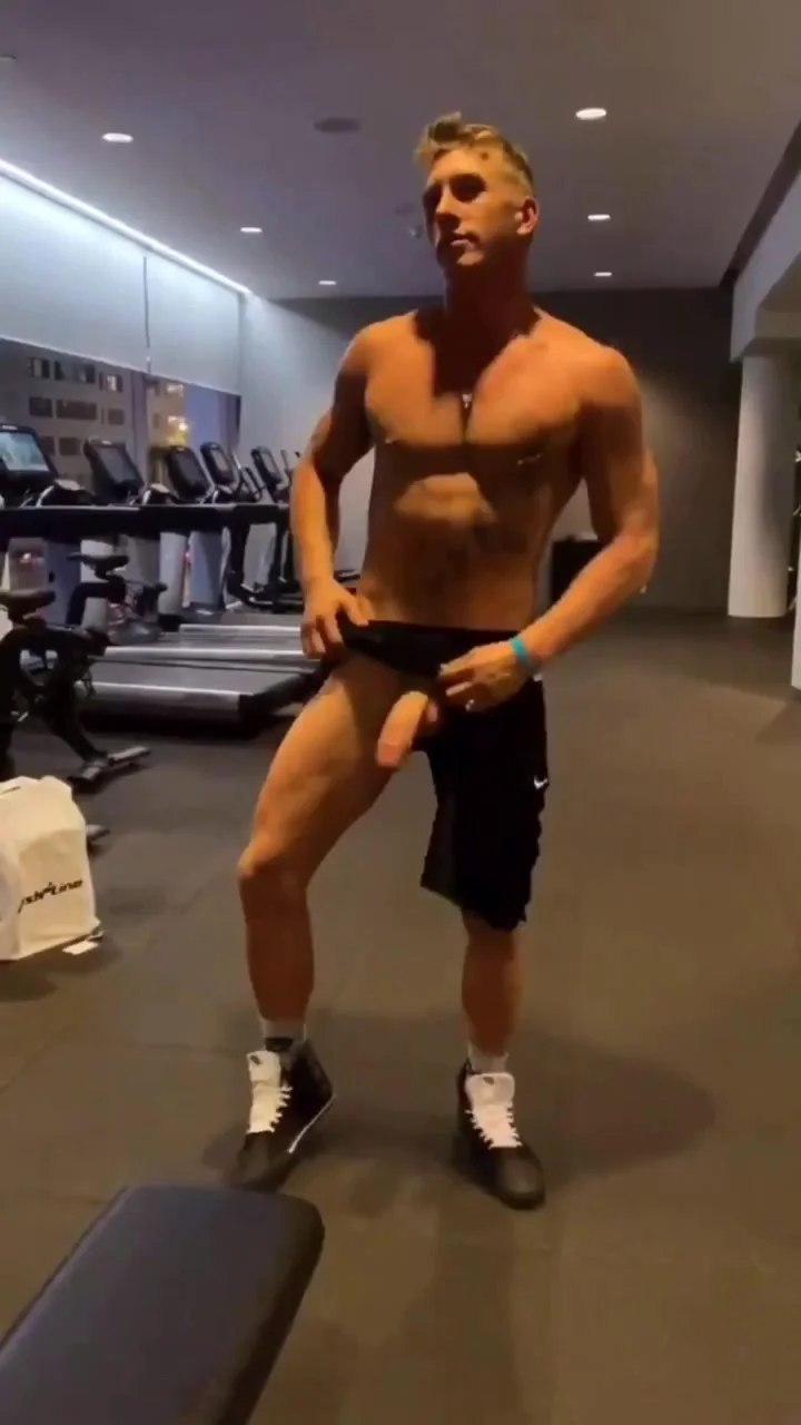 Hung Gym Stud ThisVidcom