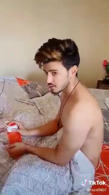 Ticktock video of sexy guy