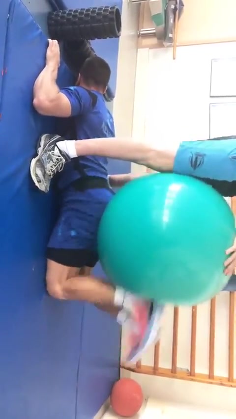 training ass bounce