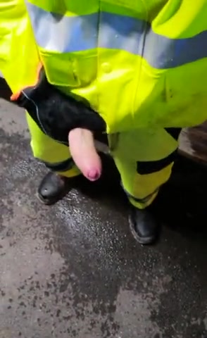Train station worker piss and jerk