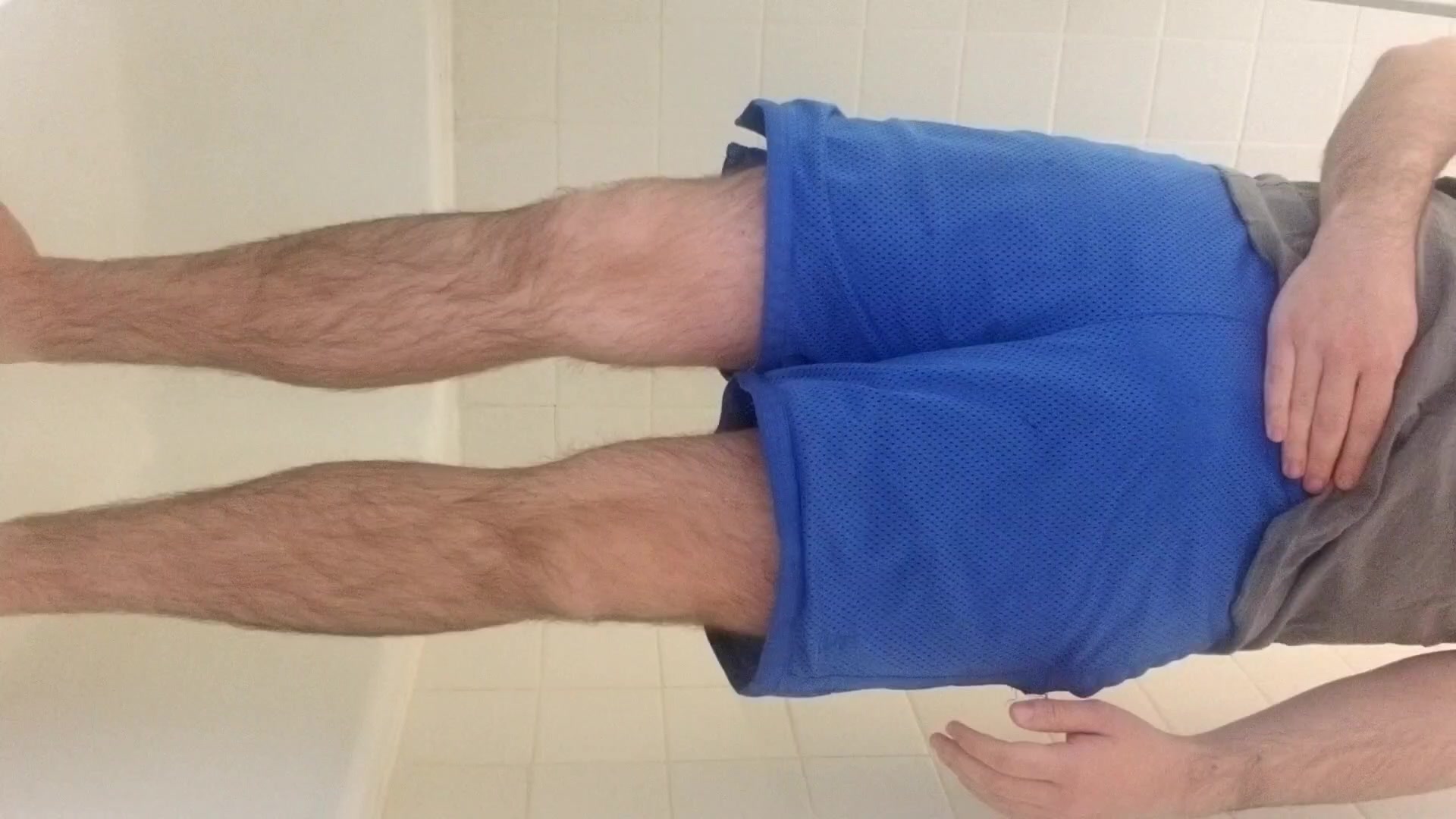 FLOODING my shorts