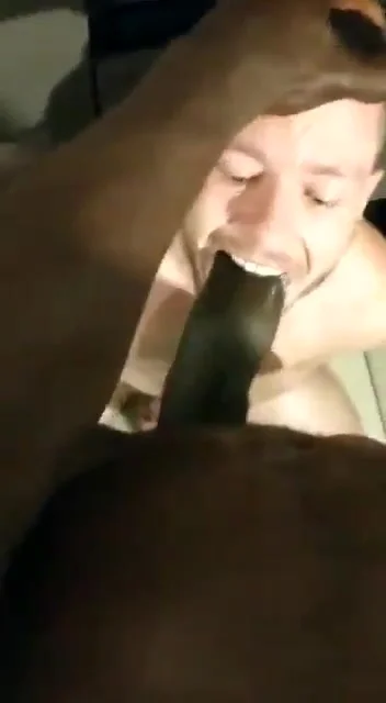 Incredible deep throat - ThisVid.com