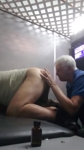 Silver dad services rank mature ass and cock.