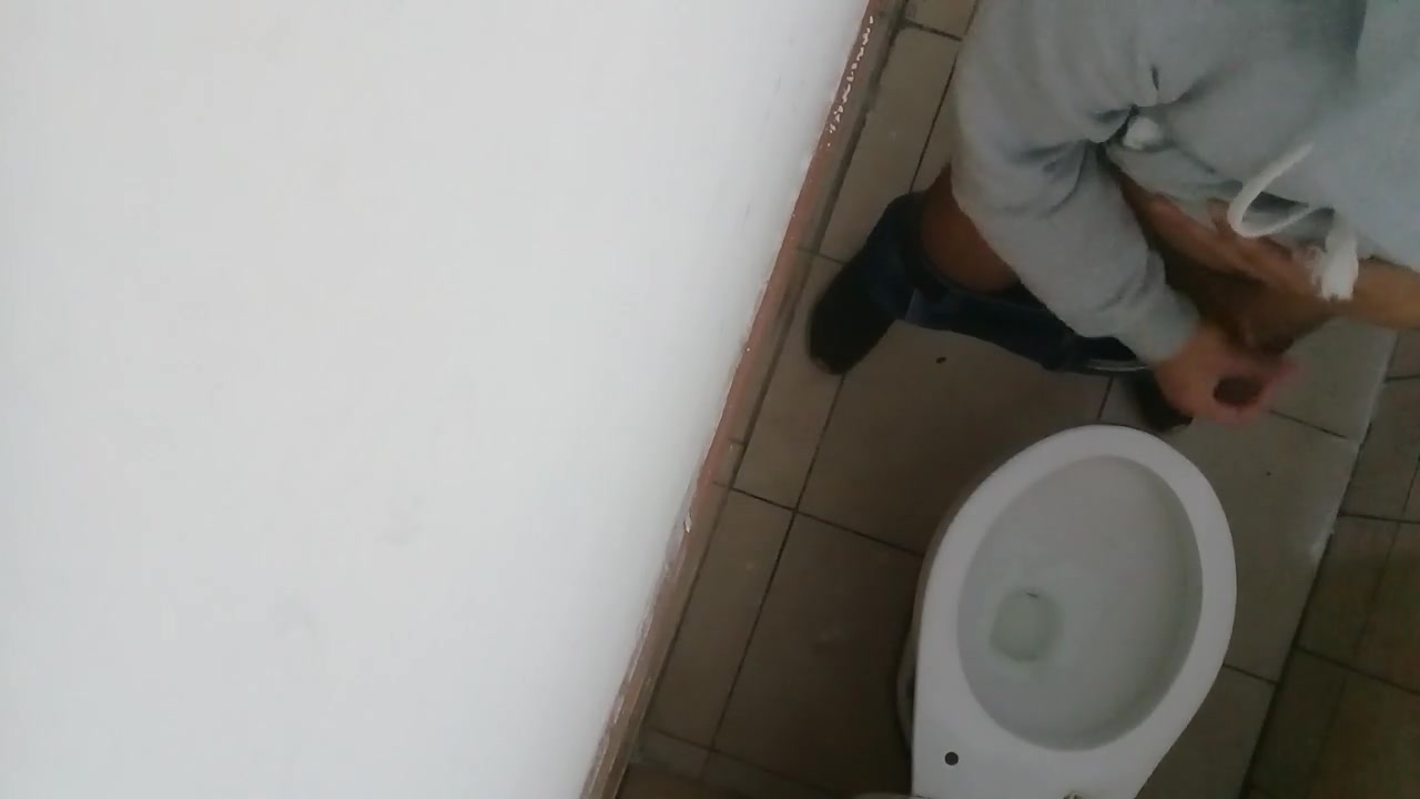 caught a guy jerk in wc
