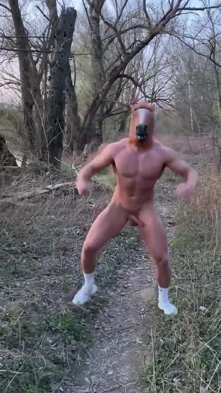 PAUL CASS5ID% SO FUNNY OUTSIDE