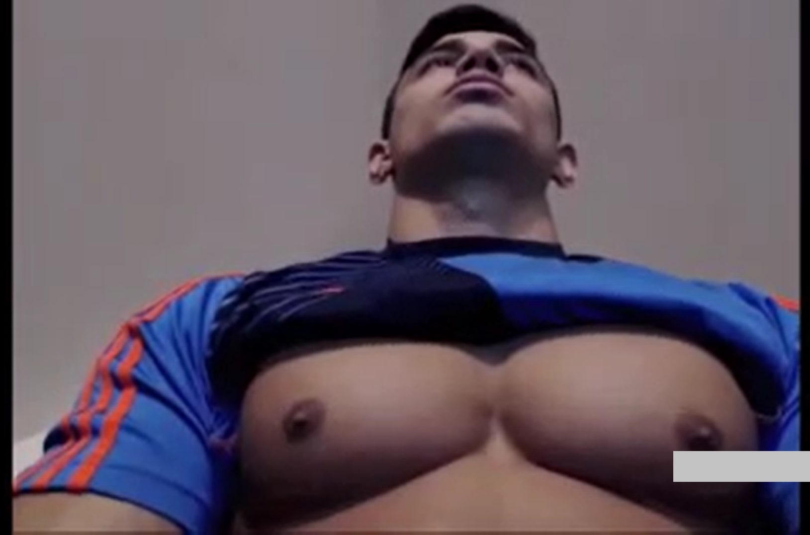sexy muscle pecs