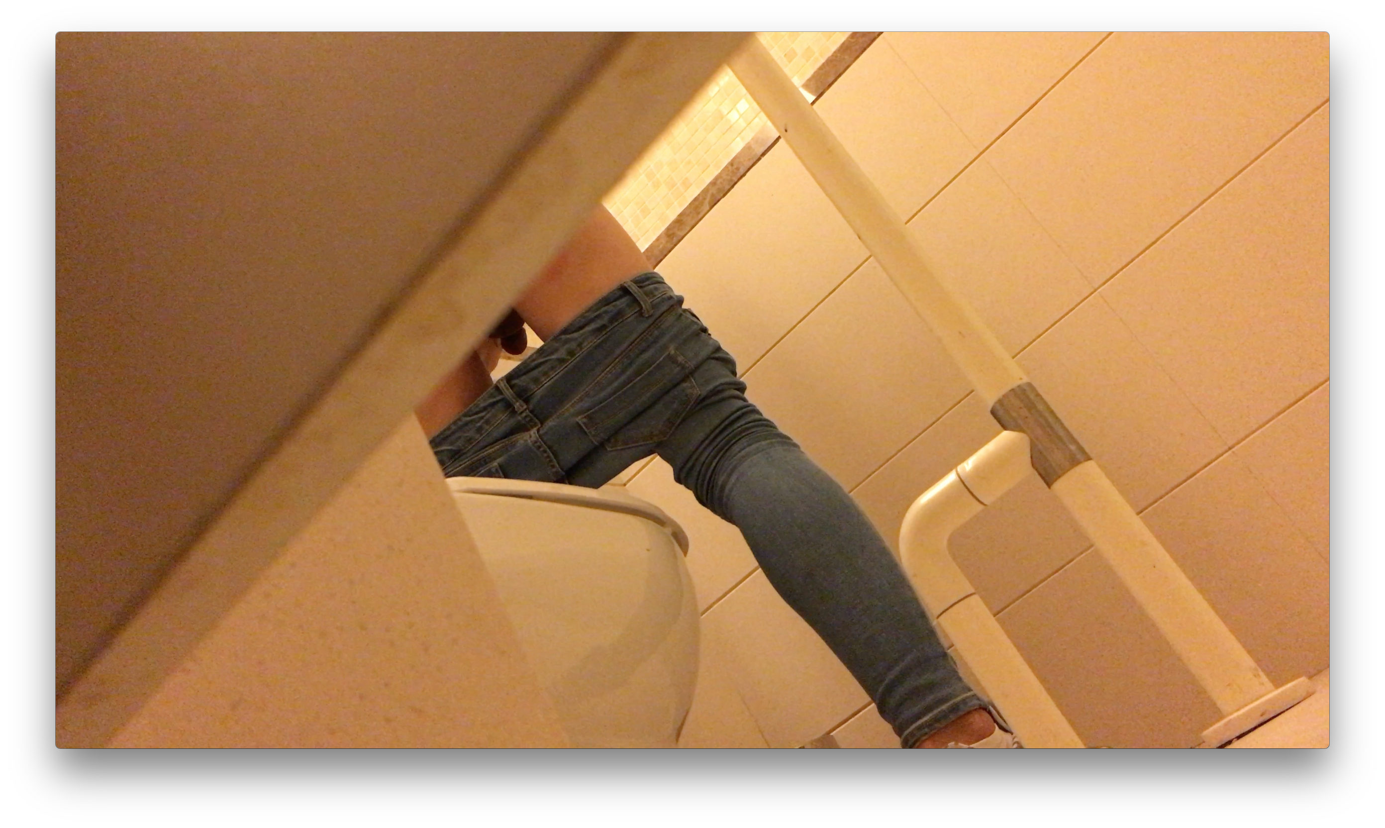 Toilet Spy 1 - video 3