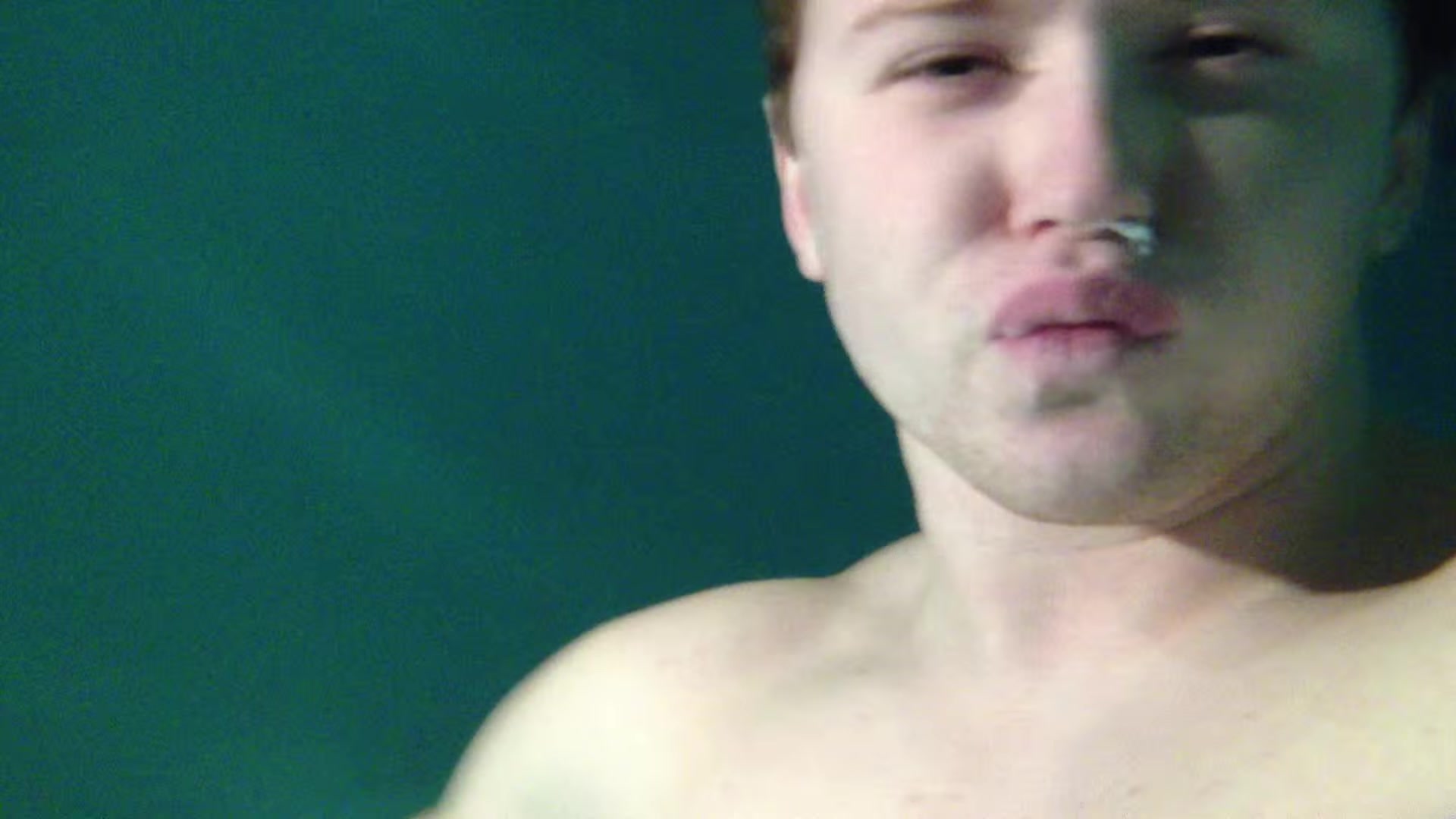 Underwater barefaced cutie breatholding in pool
