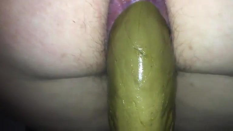 Sexy pooping - video 231