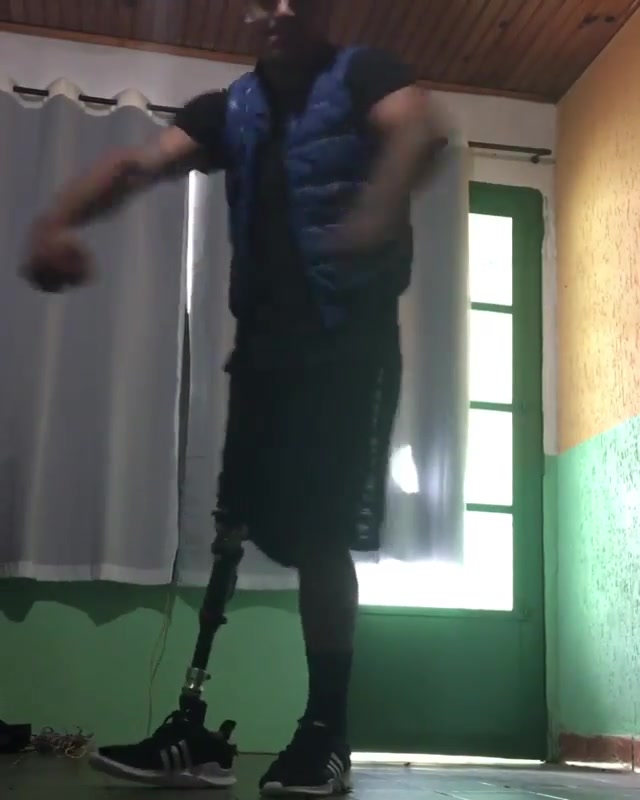 sexy amputee leg dancing