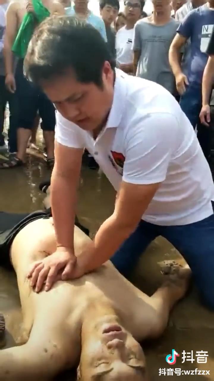 Male CPR  001