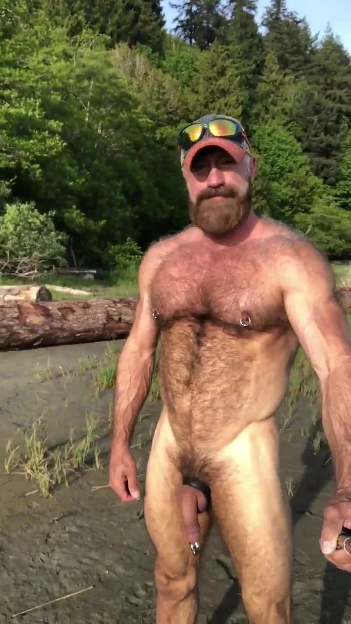 OUTDOOR HAIRY picture