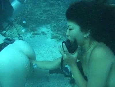 Two Japanese Lesbians Pooping Under The Water