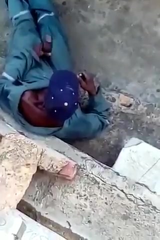 Homeless Dude Tugging On Da Dick