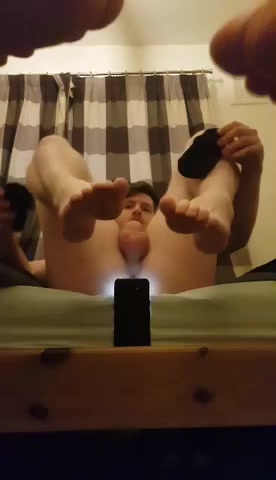 STR8 stud shows hole and feet