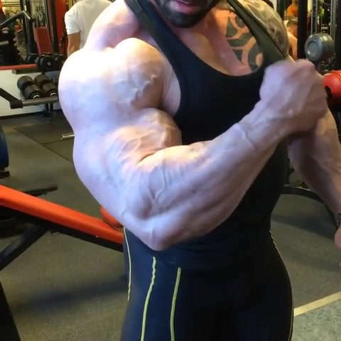White muscle god - video 3