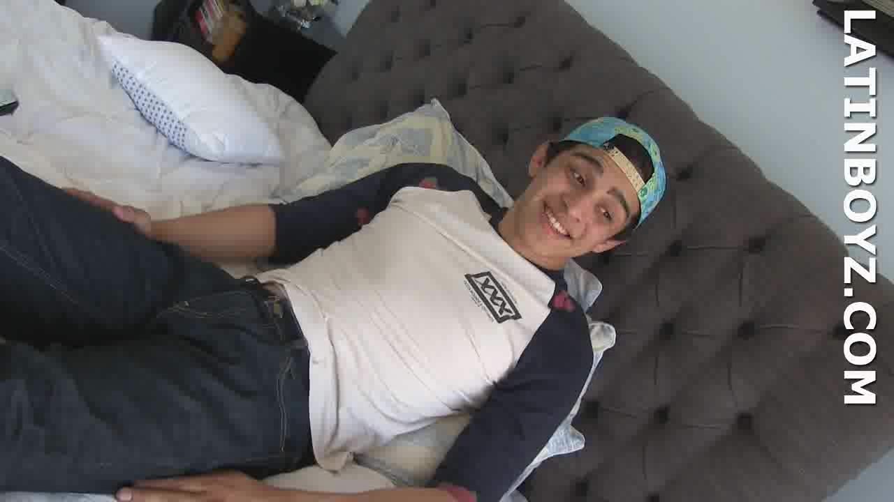 latin boy mastruba