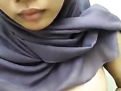Hijabi naked in toilet