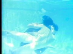 Underwater sexy men - video 2
