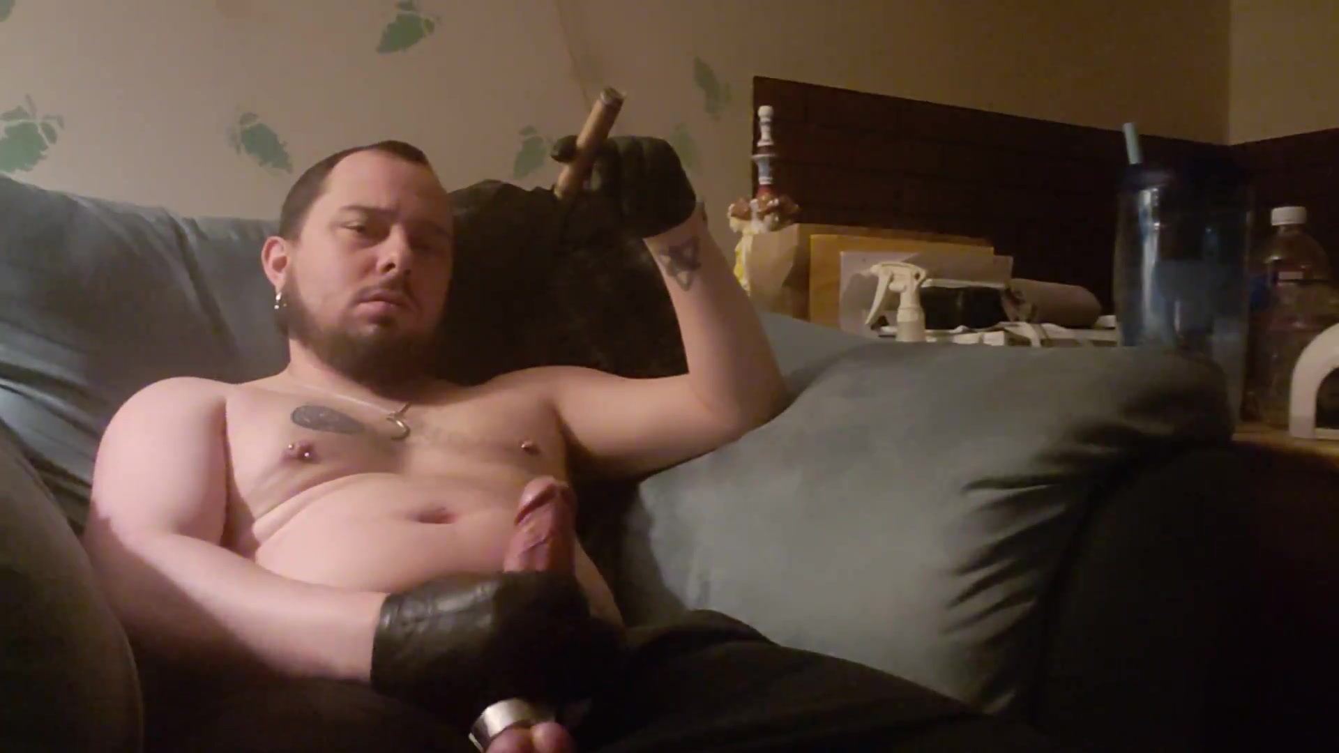 Cigar wank - video 5