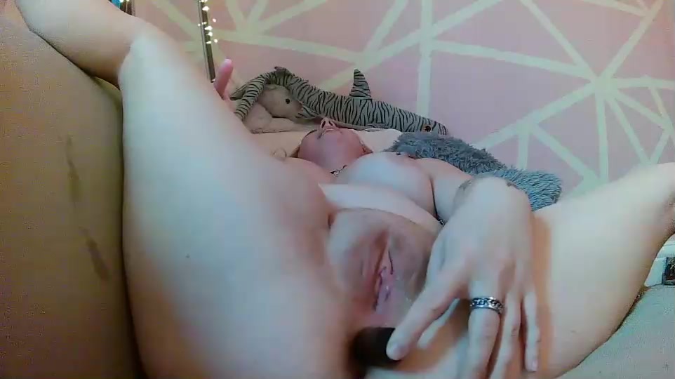 british webcam slut ass to mouth dildo