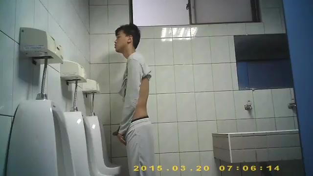 twink in the toilet - video 3