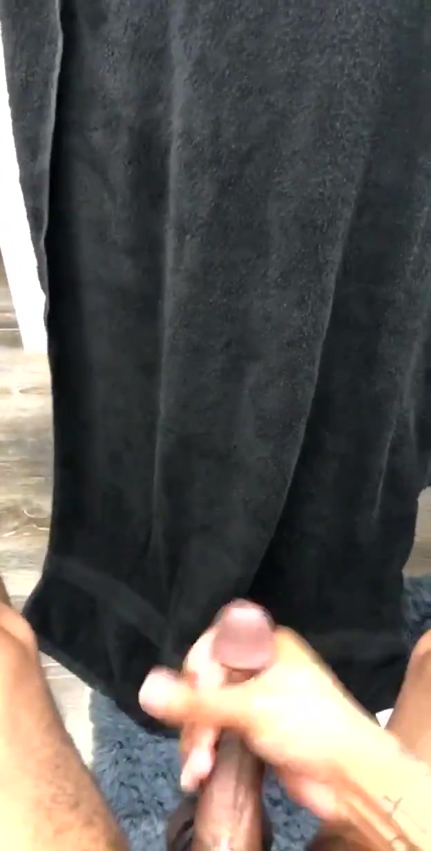 Strong orgasm strong cumshot
