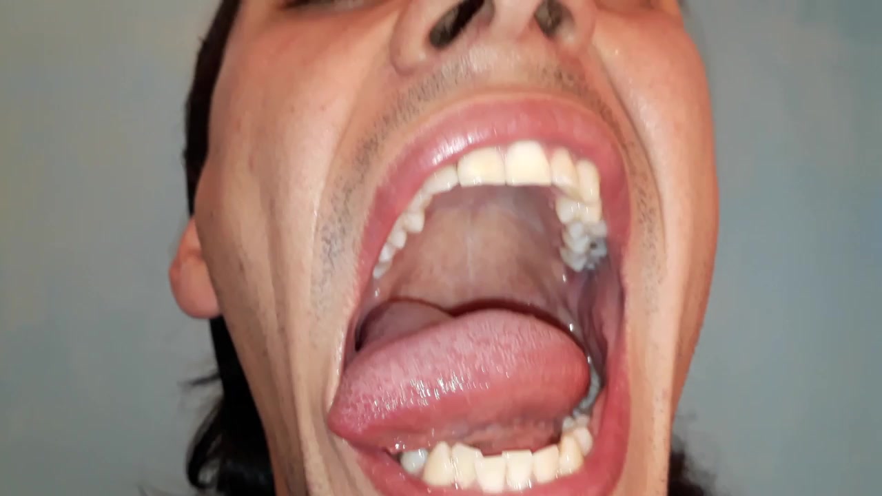 Dante's mouth