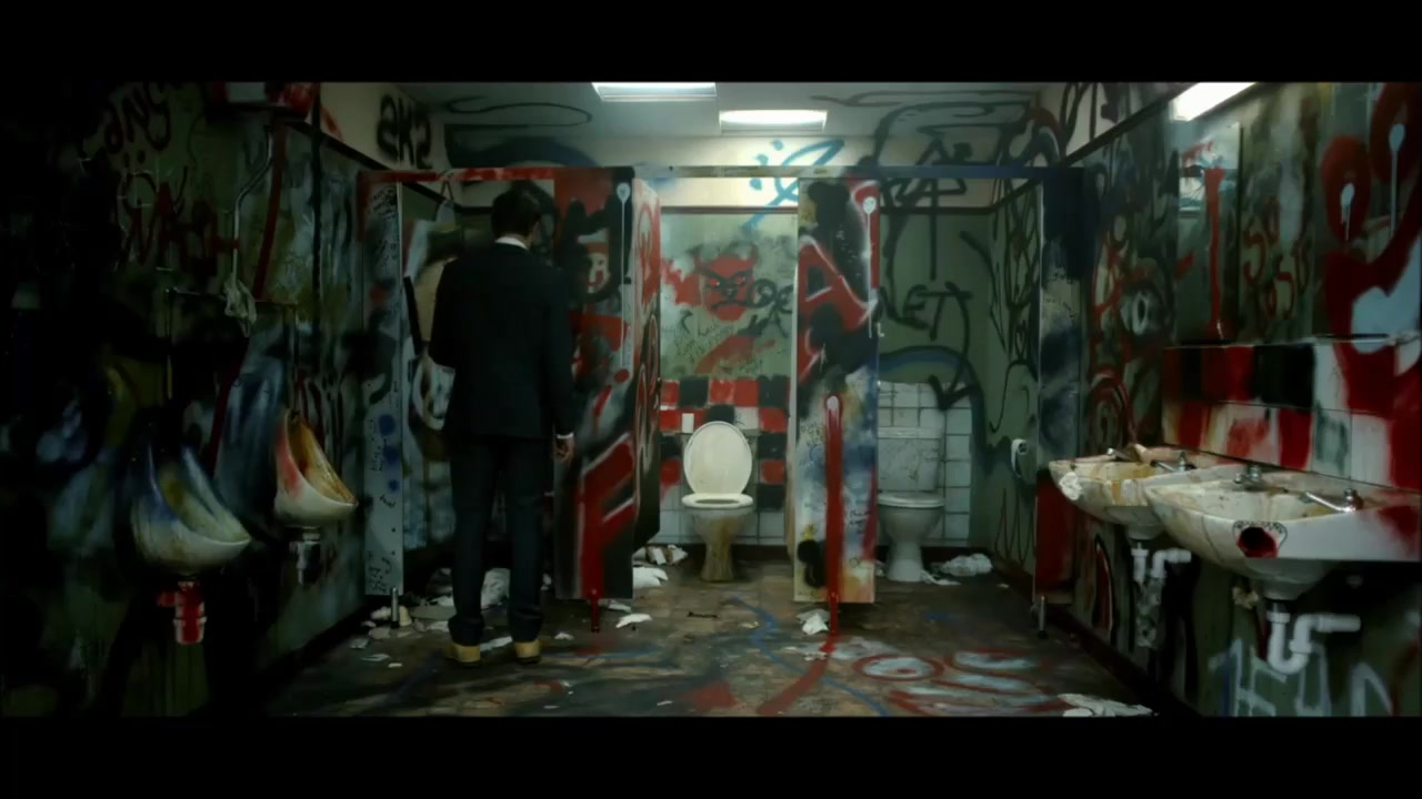 Scott and Sid - Toilet Scene