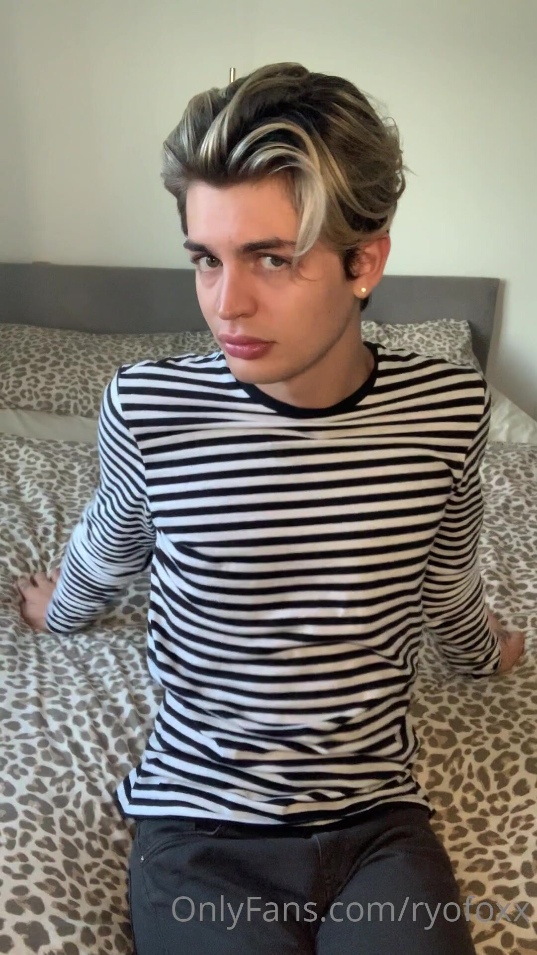 Posh English Twink sph
