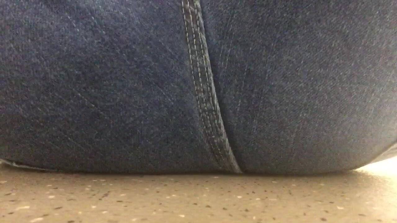 Fart at work - video 3