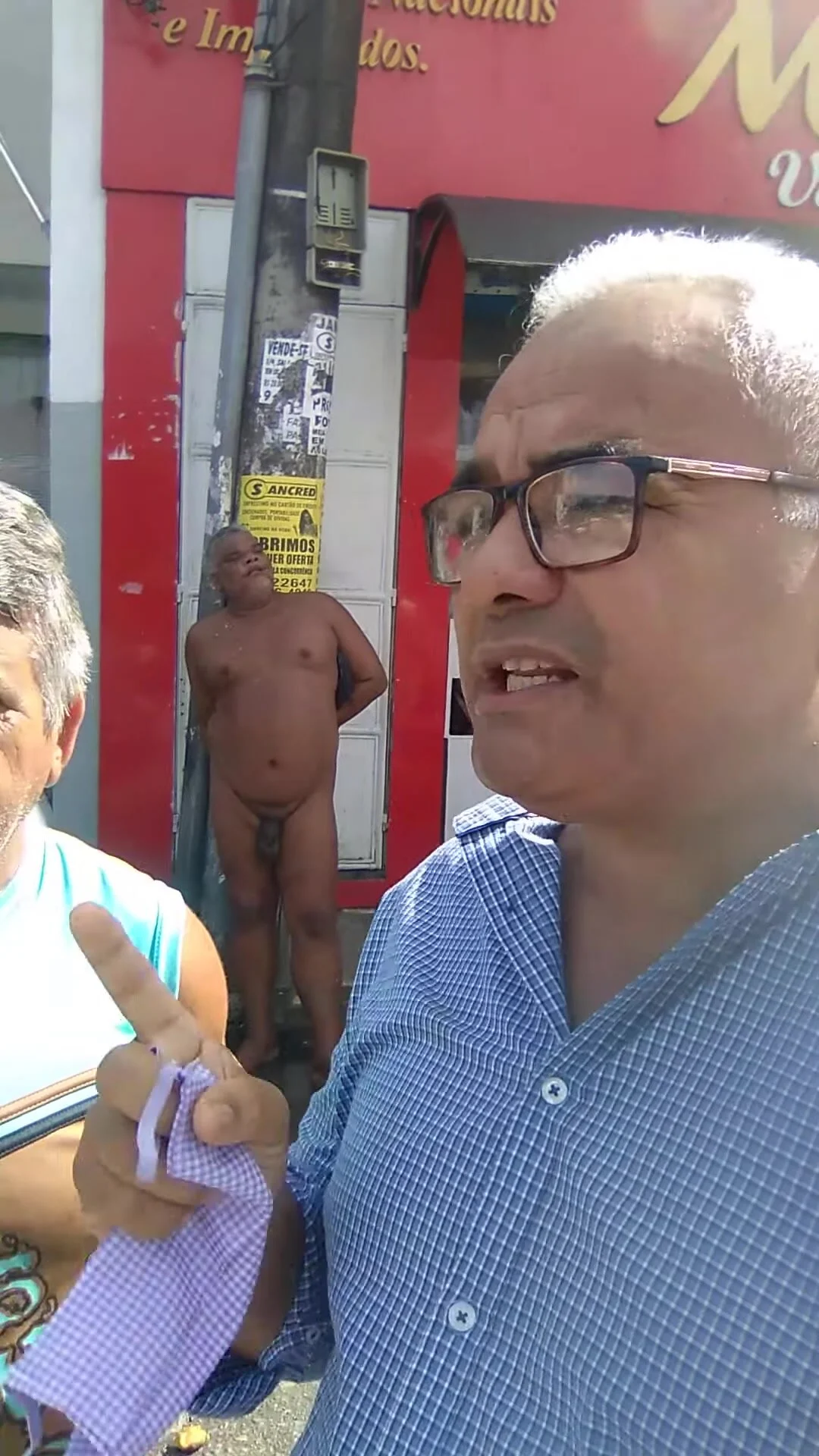 Fat Naked Stolen - Fat guy naked on the street - ThisVid.com