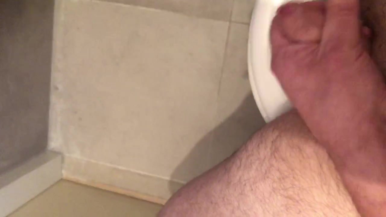 Jerk on toilet - video 2