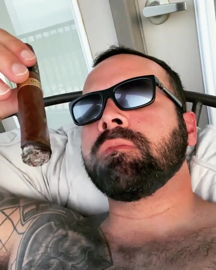 Cigar smoker - video 7