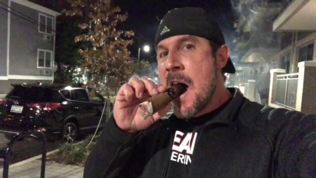 Cigar boss - video 8