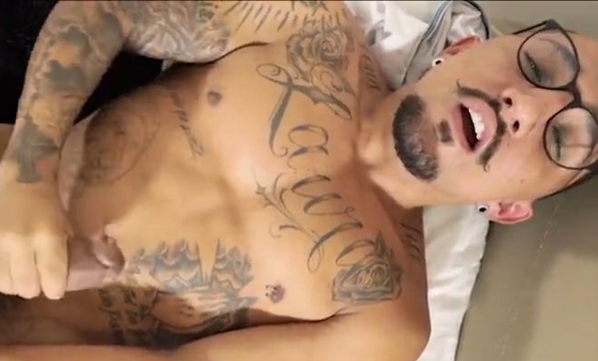 Mexican Male Dwarf Porn - Dwarfs: Hung brazilian dwarf jerks and cums - ThisVid.com