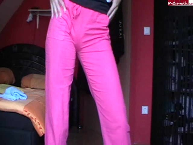 Piss in pink linen pants