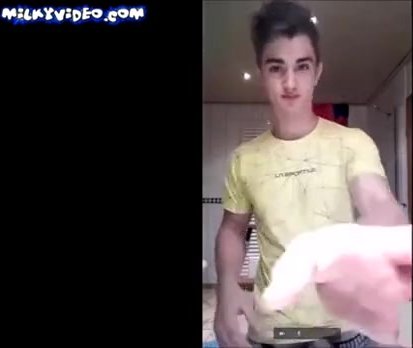 Twink on cam jerks and cumshot