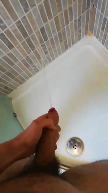 Pissing in the shower - video 14