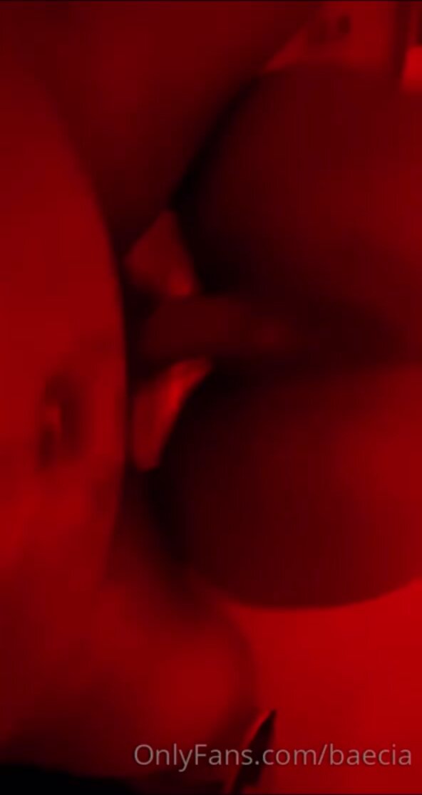 Wife bouncing on dick