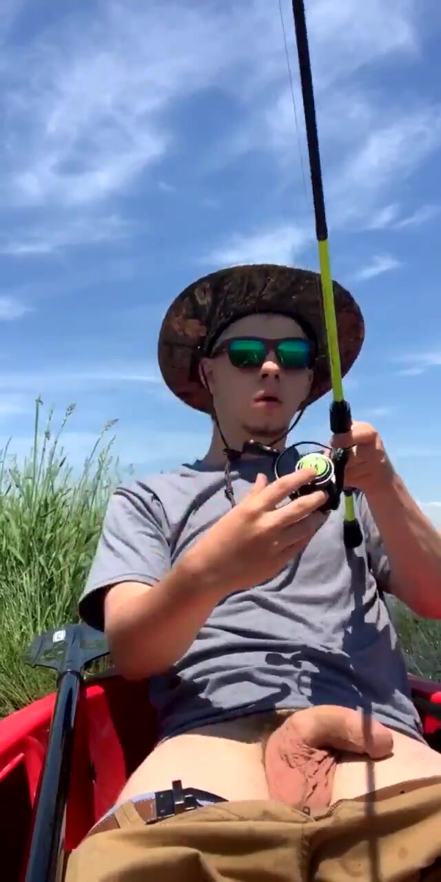 Is this his new T1nder profile pic?
