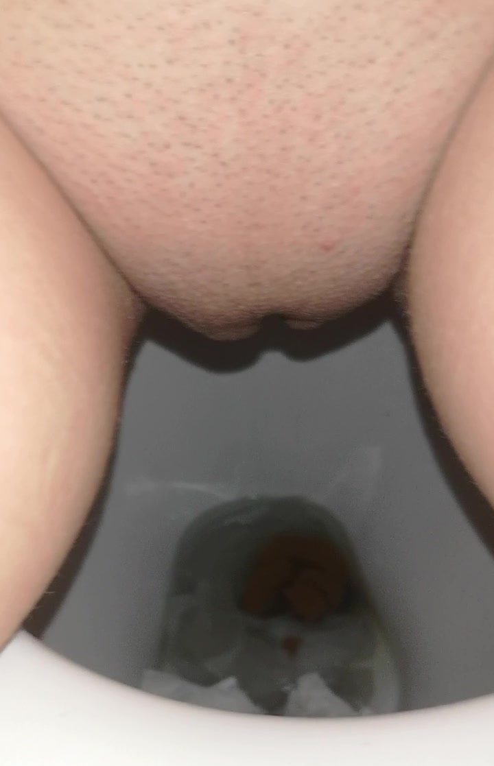 Girl pooping in the toilet 2 :)