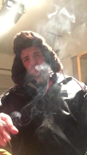 Sexy Alpha smoker