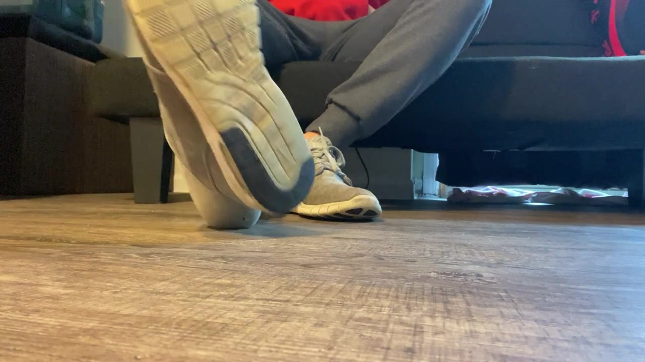 Feet 31