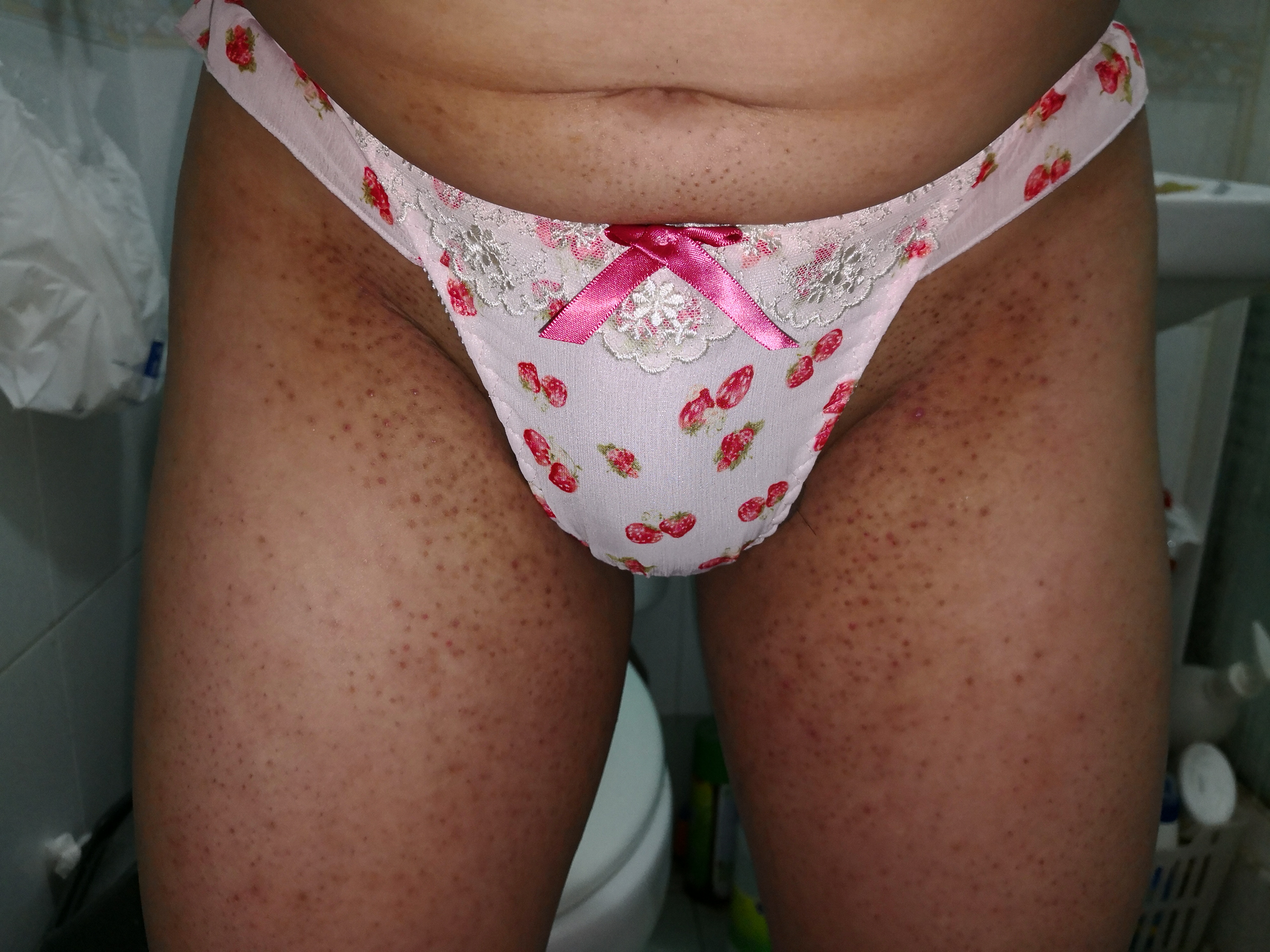 Let put on this lovely Strawberry pattern pink panty!