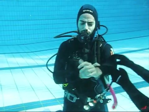 Italian scubadivers barefaced underwater