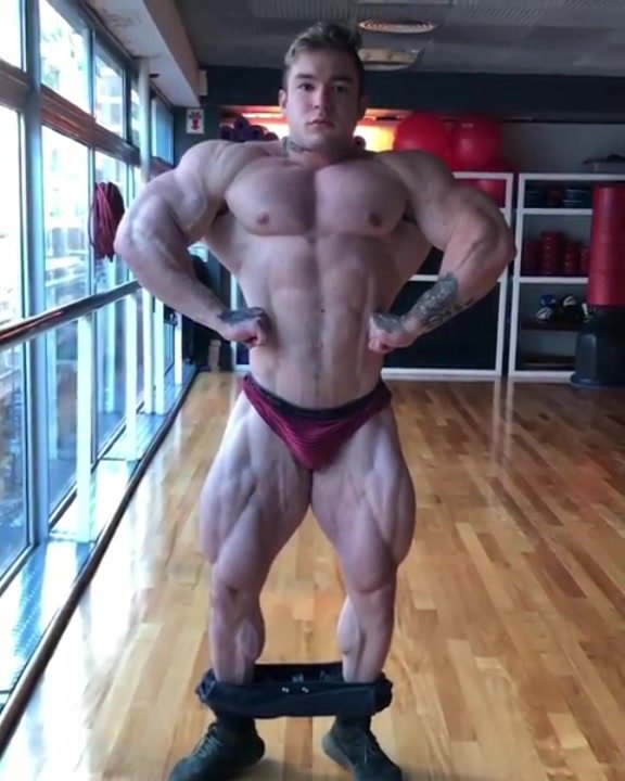 Big Super Hot Young Bodybuilder With Huge Biceps 2