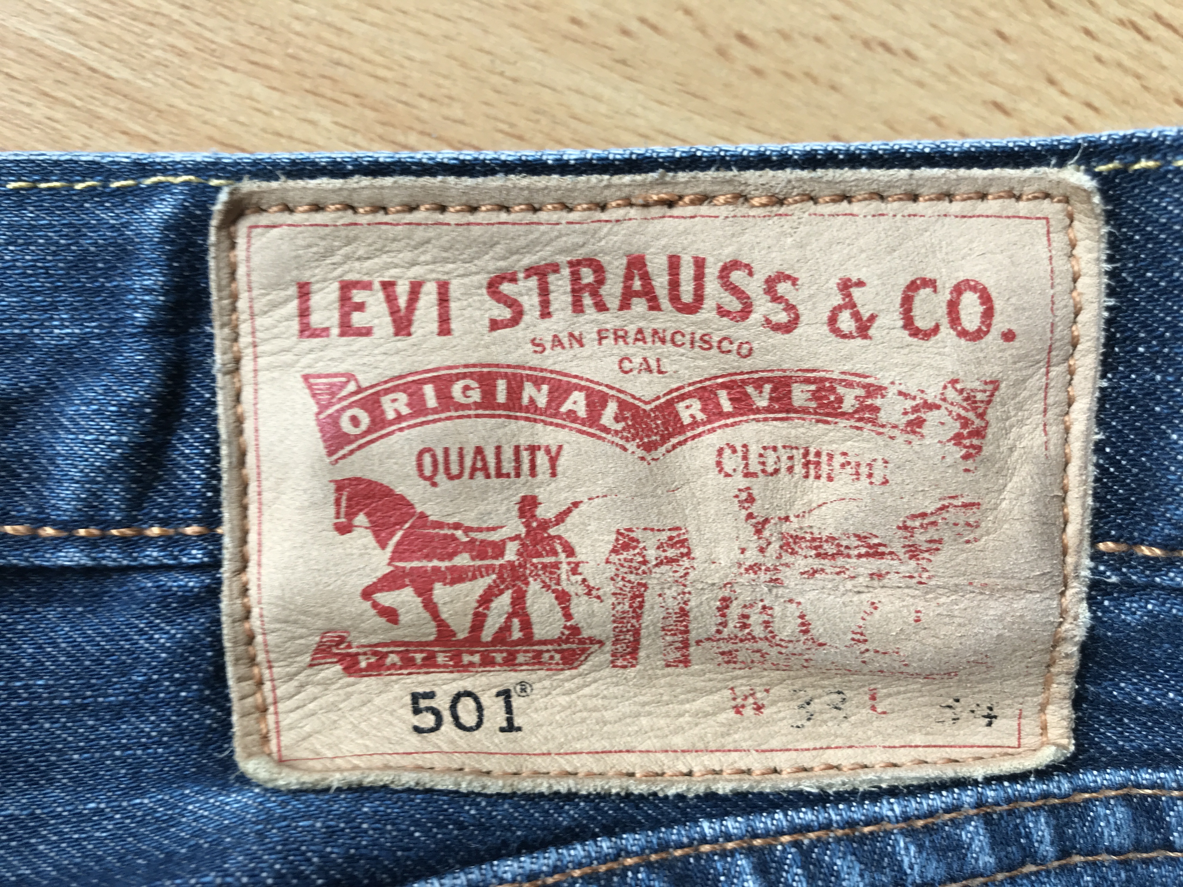Levi’s 501 ripping