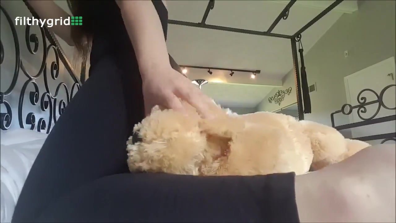 PAWG farting on dog plushie